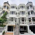 For rent Townhome Sukhumvit31 Asok-Phromphong 3 bedrooms 5 bathrooms 350 sqm. 33 sqw. nice decoration