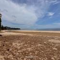 ทรัพย์น่าลงทุนรับคริสต์มาสนี้ ขายที่ดินริมหาดสะพลีทรายขาวน้ำใสคราม สวยงามวิวทะเลธรรมชาติสุดสุด ปะทิวใกล้หาดสวยทุ่งวัวแล่น  