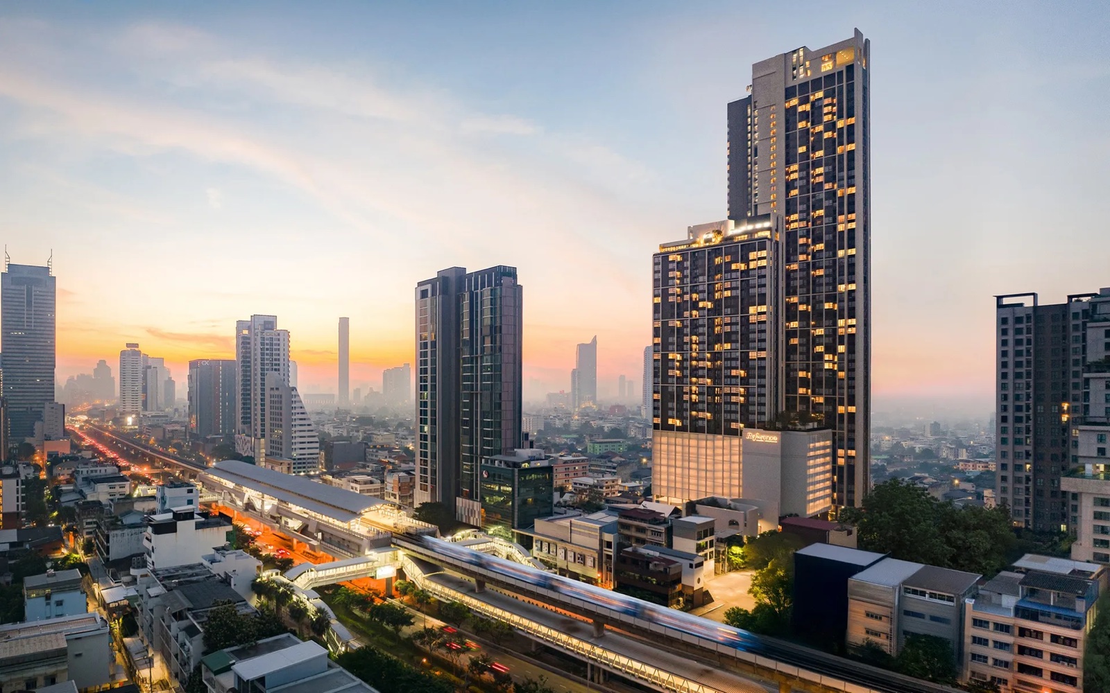 Reference Sathorn-Wongwianyai